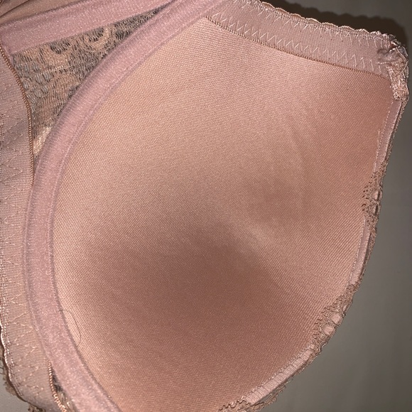 Pink Rene Rofe Bra. - Picture 7 of 9